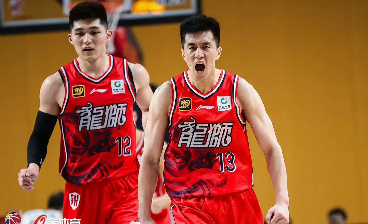 热火碾压福建队,郭艾伦关键制胜 热火碾压福建队,郭艾伦关键制胜