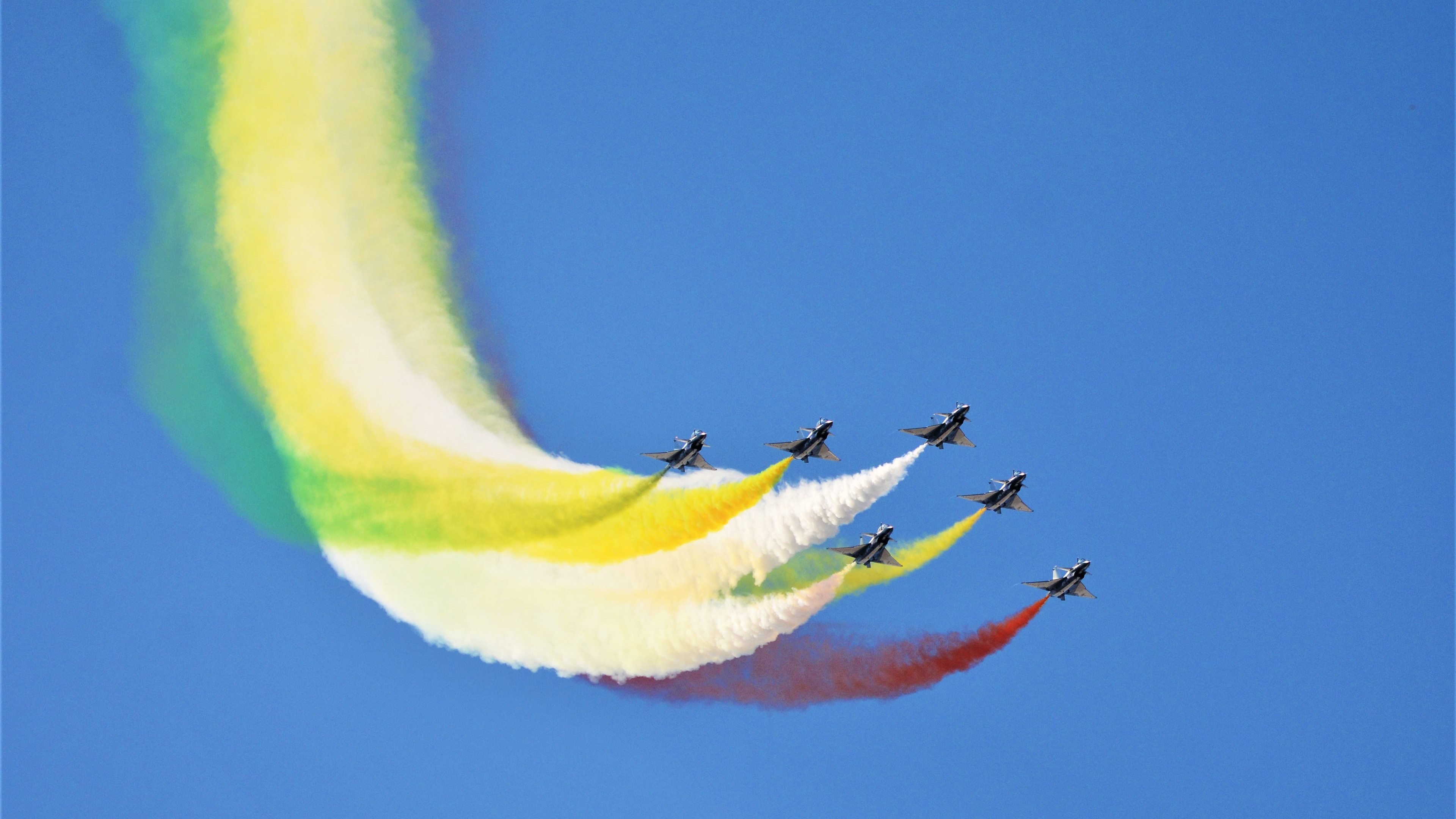 高寒神话被火焰终结,当保罗在乌鲁木齐点燃逆转的星火